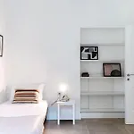 Cedro By Quokka 360 - Charming Historic In Lägenhet Como