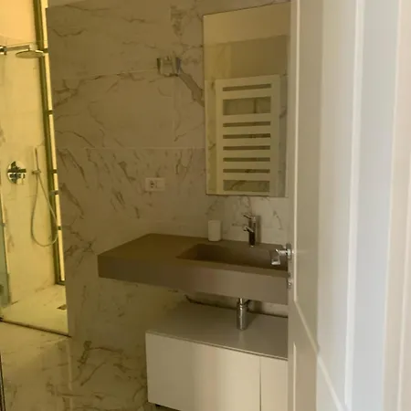 Cedro By Quokka 360 - Designer Flat In Como
