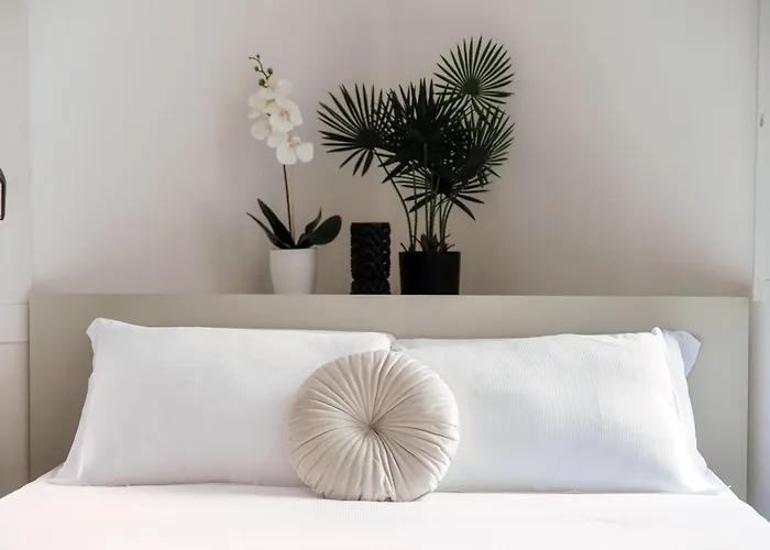 Cedro By Quokka 360 - Designer Flat In * Комо